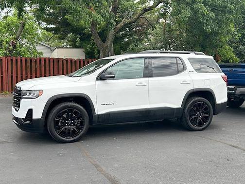 2022 GMC Acadia FWD SLE