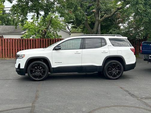 2022 GMC Acadia FWD SLE