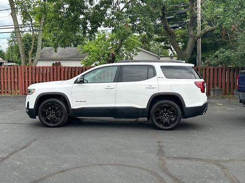 2022 GMC Acadia FWD SLE