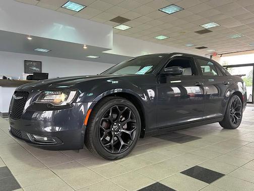 2019 Chrysler 300 S