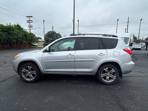 2008 Toyota RAV4 Sport