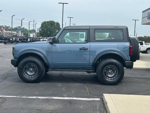 2025 Ford Bronco Base 2 Door 4x4