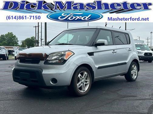 2011 Kia Soul +
