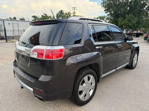 Ashen Gray Metallic 2013 GMC Terrain Denali