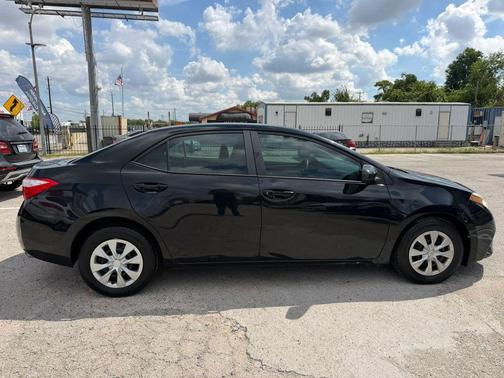Black Sand Pearl 2016 Toyota Corolla L