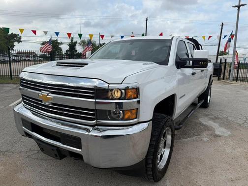 Summit White 2017 Chevrolet Silverado 2500 WT