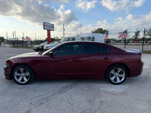 Red 2018 Dodge Charger SXT