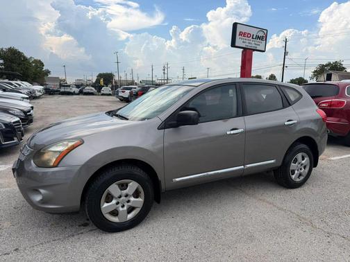 Gray 2015 Nissan Rogue Select S