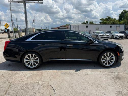 Black 2016 Cadillac XTS Luxury
