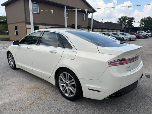 White Platinum Metallic Tri-Coat 2013 Lincoln MKZ Base