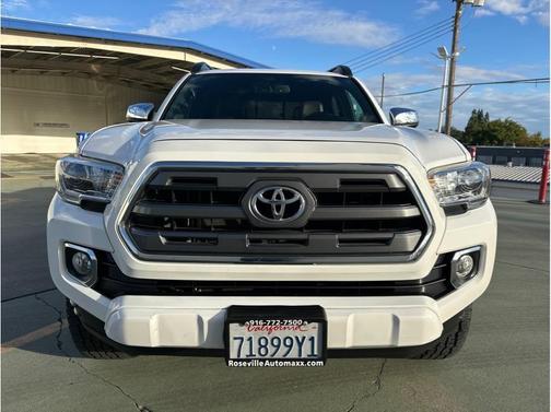 2016 Toyota Tacoma Limited
