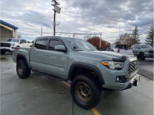 2023 Toyota Tacoma TRD Off Road