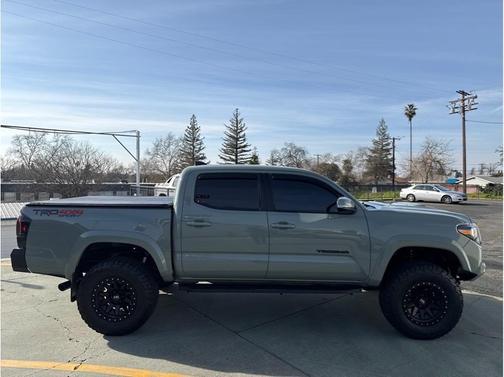 2023 Toyota Tacoma TRD Sport