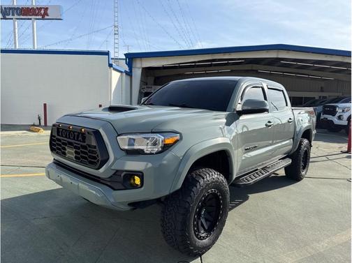 2023 Toyota Tacoma TRD Sport