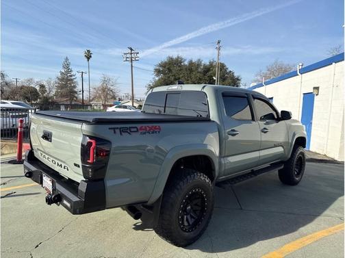 2023 Toyota Tacoma TRD Sport