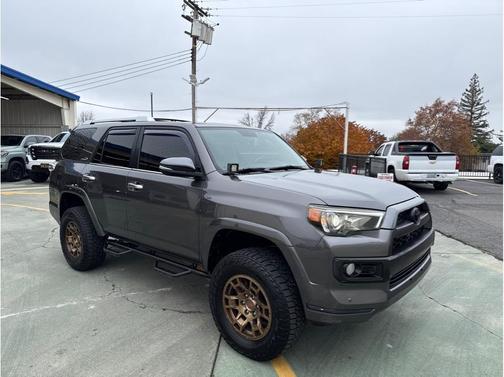 2016 Toyota 4Runner Limited