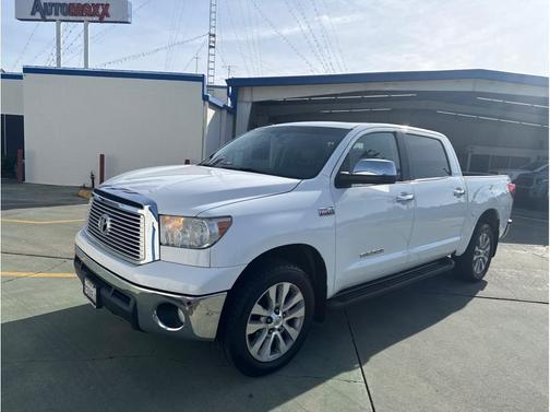 2013 Toyota Tundra Platinum