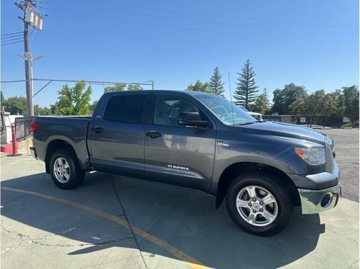 Blue 2008 Toyota Tundra SR5