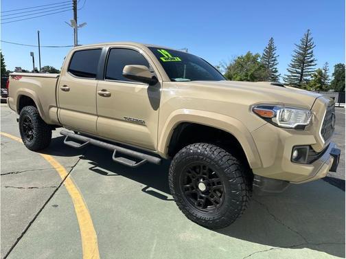 2019 Toyota Tacoma TRD Sport