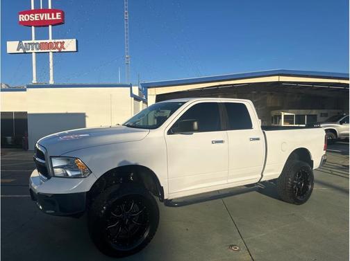 2015 RAM 1500 SLT