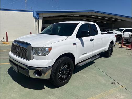 White 2007 Toyota Tundra SR5 5.7L V8