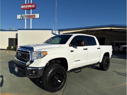 2014 Toyota Tundra SR5