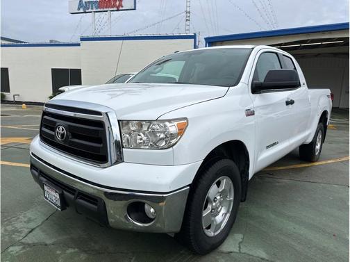 2011 Toyota Tundra Grade