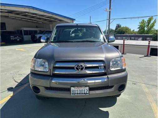 Gray 2004 Toyota Tundra SR5