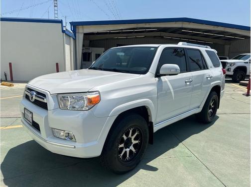 2013 Toyota 4Runner SR5 Sport