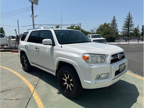 2013 Toyota 4Runner SR5 Sport