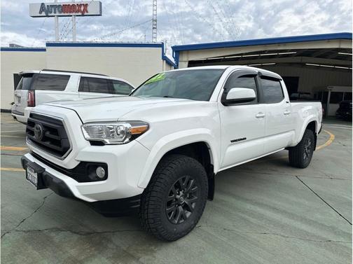 2022 Toyota Tacoma SR5