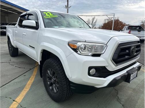 2022 Toyota Tacoma SR5