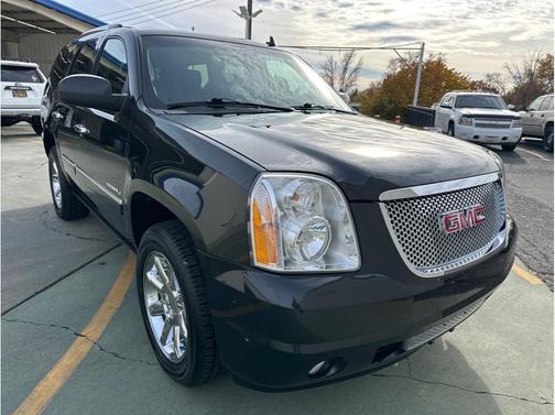2013 GMC Yukon Denali