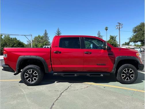 2016 Toyota Tundra TRD OFF-ROAD