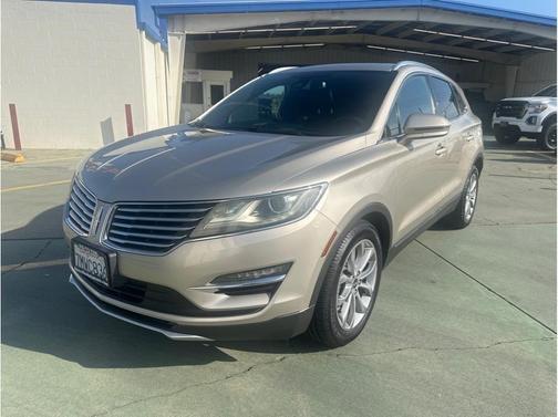 2015 Lincoln MKC Base