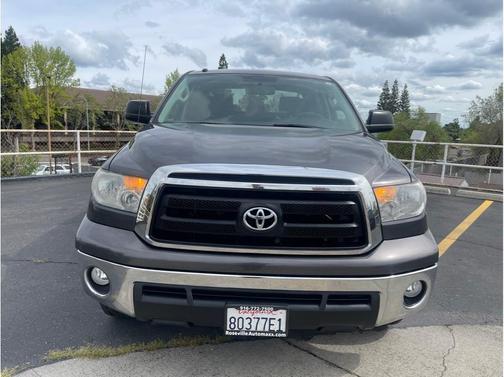 2012 Toyota Tundra Grade