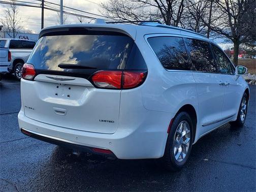2019 Chrysler Pacifica Limited