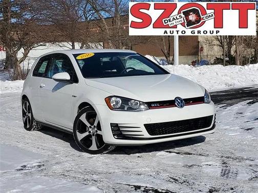 2016 Volkswagen Golf GTI 2.0T S 4-Door