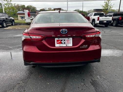 Ruby Flare Pearl 2020 Toyota Camry Hybrid XLE