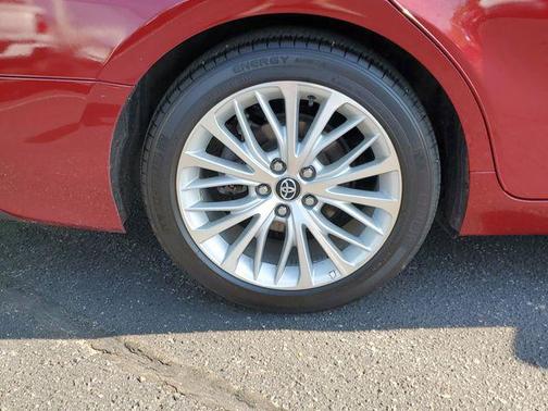 Ruby Flare Pearl 2020 Toyota Camry Hybrid XLE
