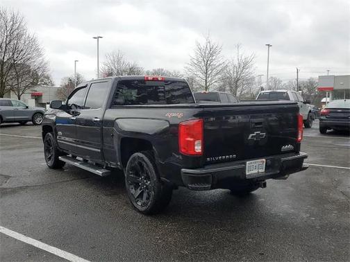 2017 Chevrolet Silverado 1500 High Country