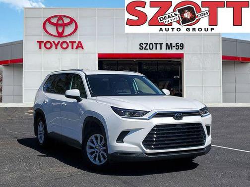 Pearl 2024 Toyota Grand Highlander XLE