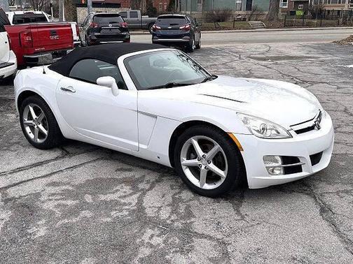 2008 Saturn Sky Base 2dr Convertible