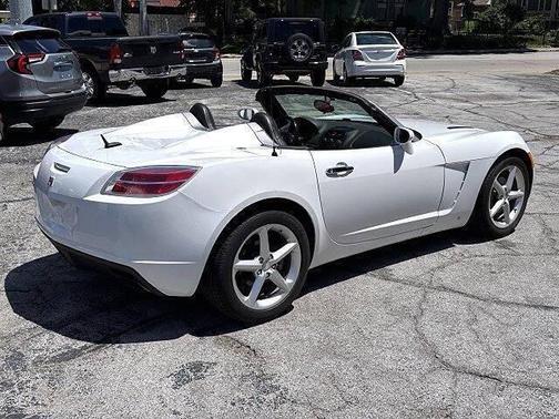 Polar White 2008 Saturn Sky Base 2dr Convertible