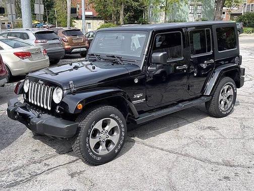 Black Clearcoat 2017 Jeep Wrangler Unlimited Sahara