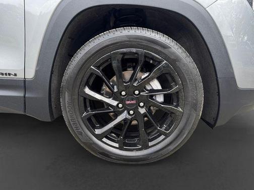 Sterling Metallic 2024 GMC Terrain SLE