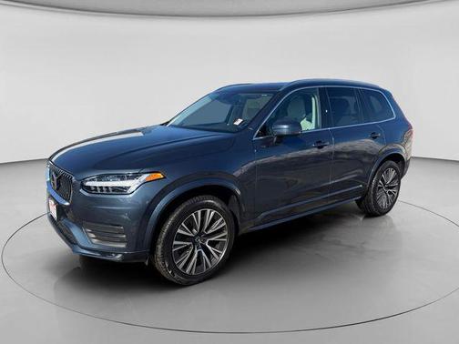 2020 Volvo XC90 T5 Momentum