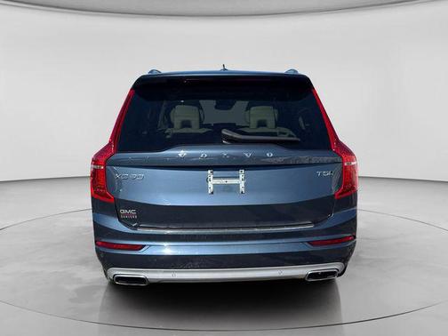 2020 Volvo XC90 T5 Momentum