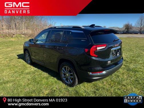 2022 GMC Terrain SLT