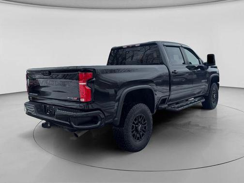 2024 Chevrolet Silverado 2500 4WD Crew Cab Standard Bed ZR2